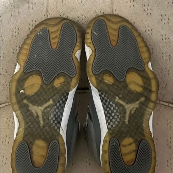 Air Jordan 11 cool gray size 10.5 - Picture 4 of 11